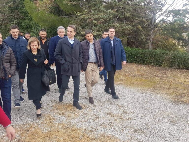 Προεκλογικές περιοδείες και οι ιδιαίτερες συμβουλές
