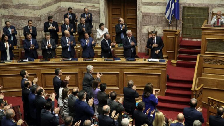 Βουλευτές ΝΔ εναντίον Κυβέρνησης