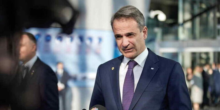 Χαμός με το επεισόδιο Κ. Μητσοτάκη – δημοσιογράφου στο Ευρωκοινοβούλιο